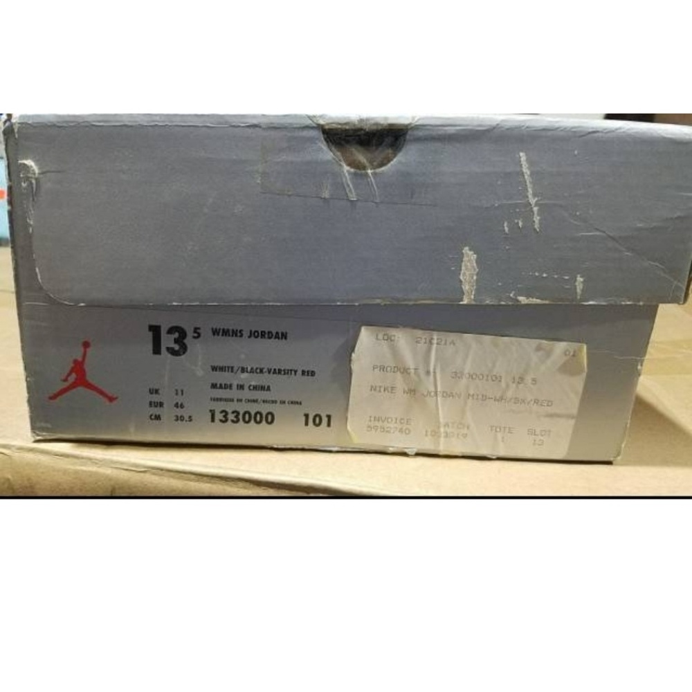 [1997] Rare Womens Jordan Womens 13.5 (Mens 12) - Picture 7 of 8